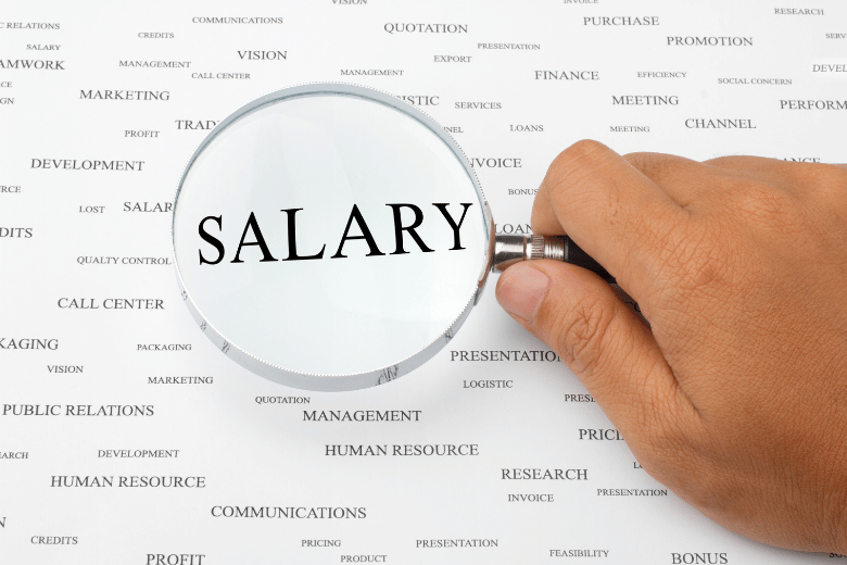 登録販売者の年収・給与
