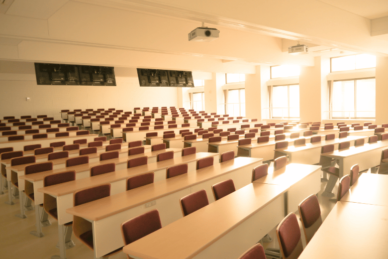 薬学部入学に必要な偏差値と学力レベル