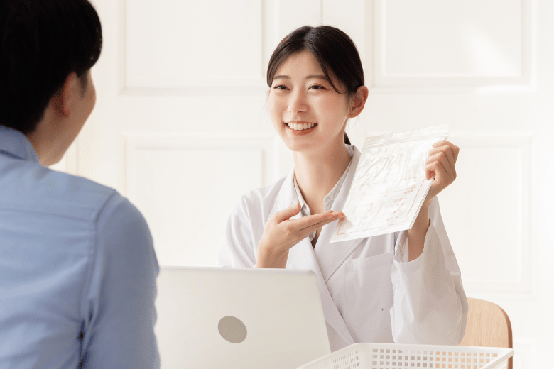 「薬剤服用歴管理指導料」は2022年度の改定で「服薬管理指導料」に名称変更された