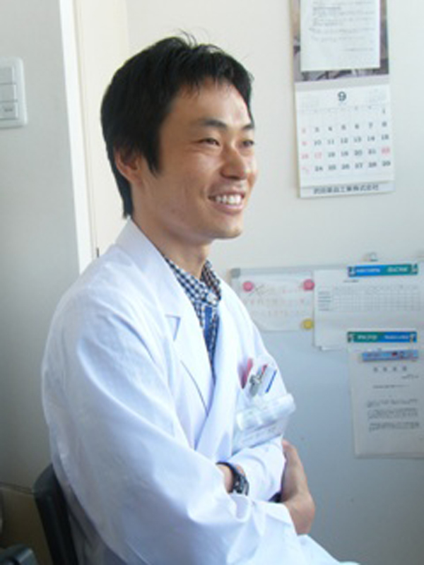 ドラッグストアチェーンからの転籍され、2年が経過。本年4月に東戸塚薬局の管理薬剤師に就任。